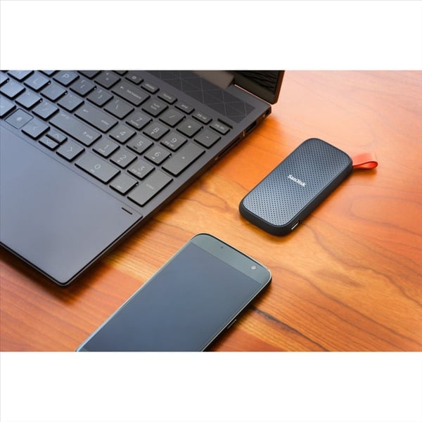 Sandisk Portable SSD USB 3.2 2TB Black SDSSDE30-2T00-G25 Sandisk Portable SSD USB 3.2 2TB Black SDSSDE30-2T00-G25