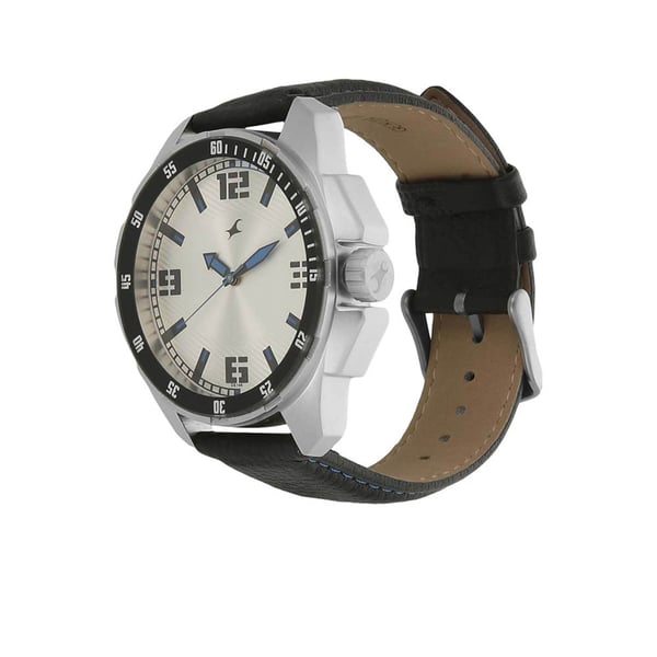 Fastrack 3084SL01 Sports Men's Watch Fastrack 3084SL01 Sports Men's Watch