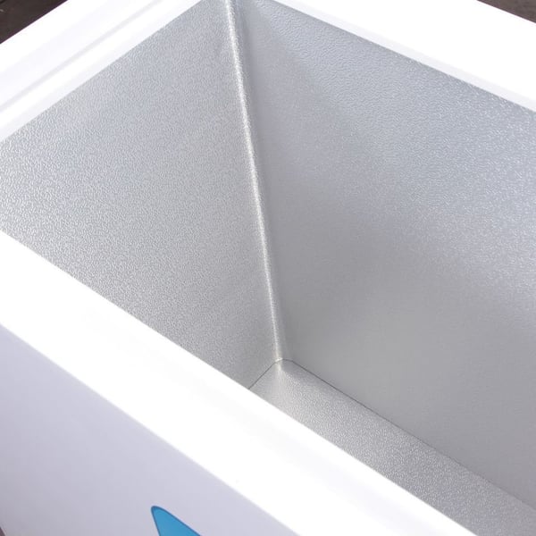 Super General Chest Freezer 240 Litres SGF244H Super General Chest Freezer 240 Litres SGF244H