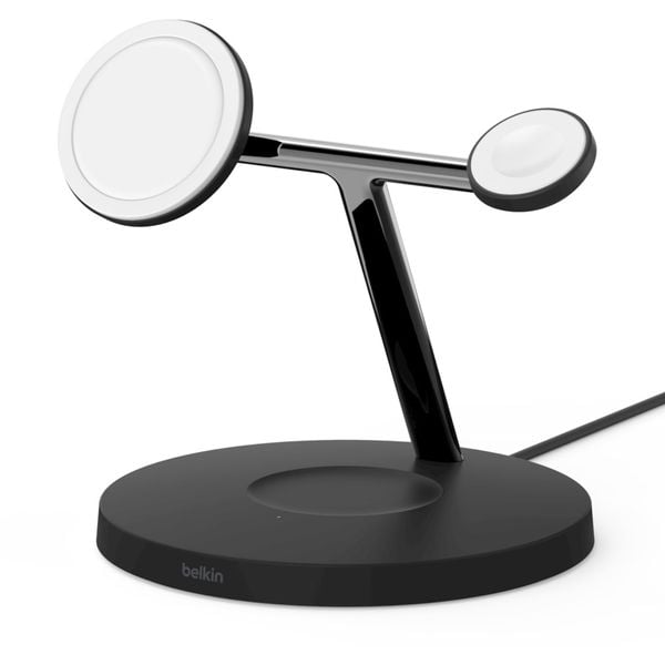 Belkin Boost Charge Pro MagSafe 3-in-1 Wireless Charger Black Belkin Boost Charge Pro MagSafe 3-in-1 Wireless Charger Black