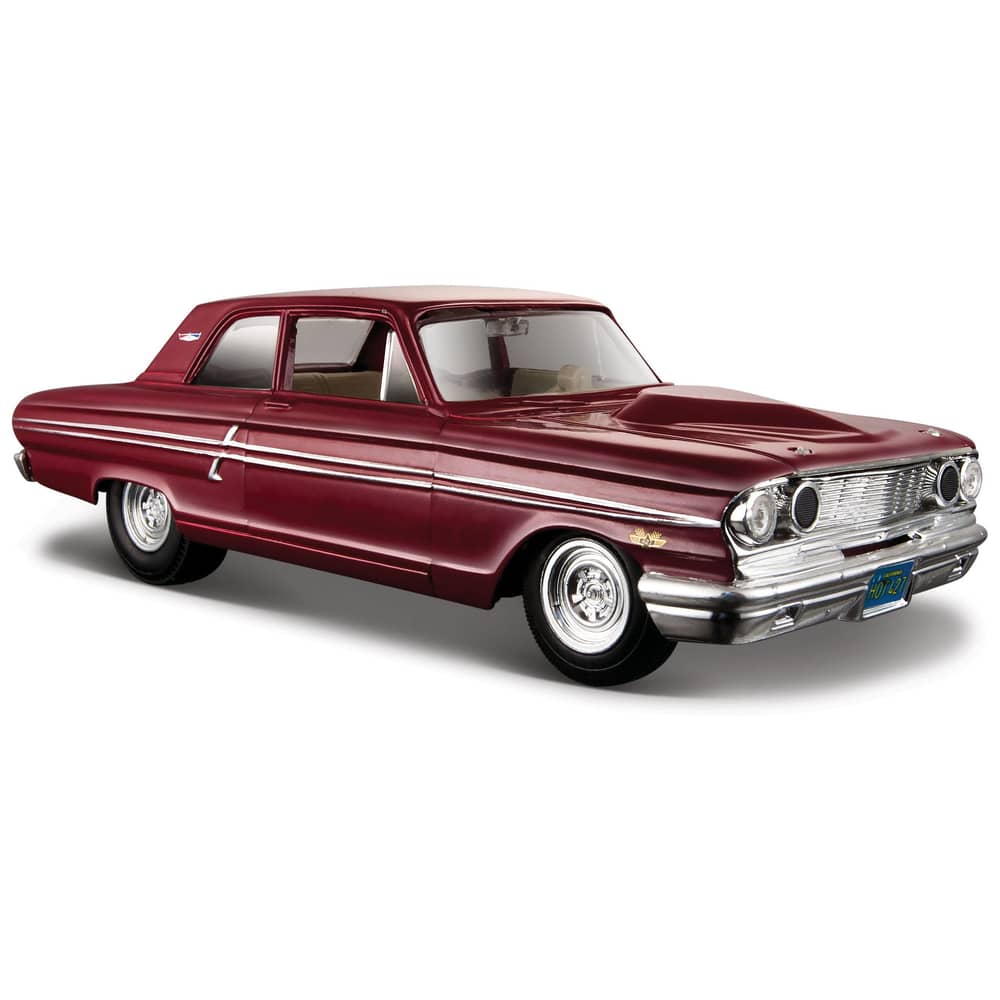 Maisto 31957 Ford Fairlane Thunderbolt 1964 Special Edition 1:24 - Color May Vary
