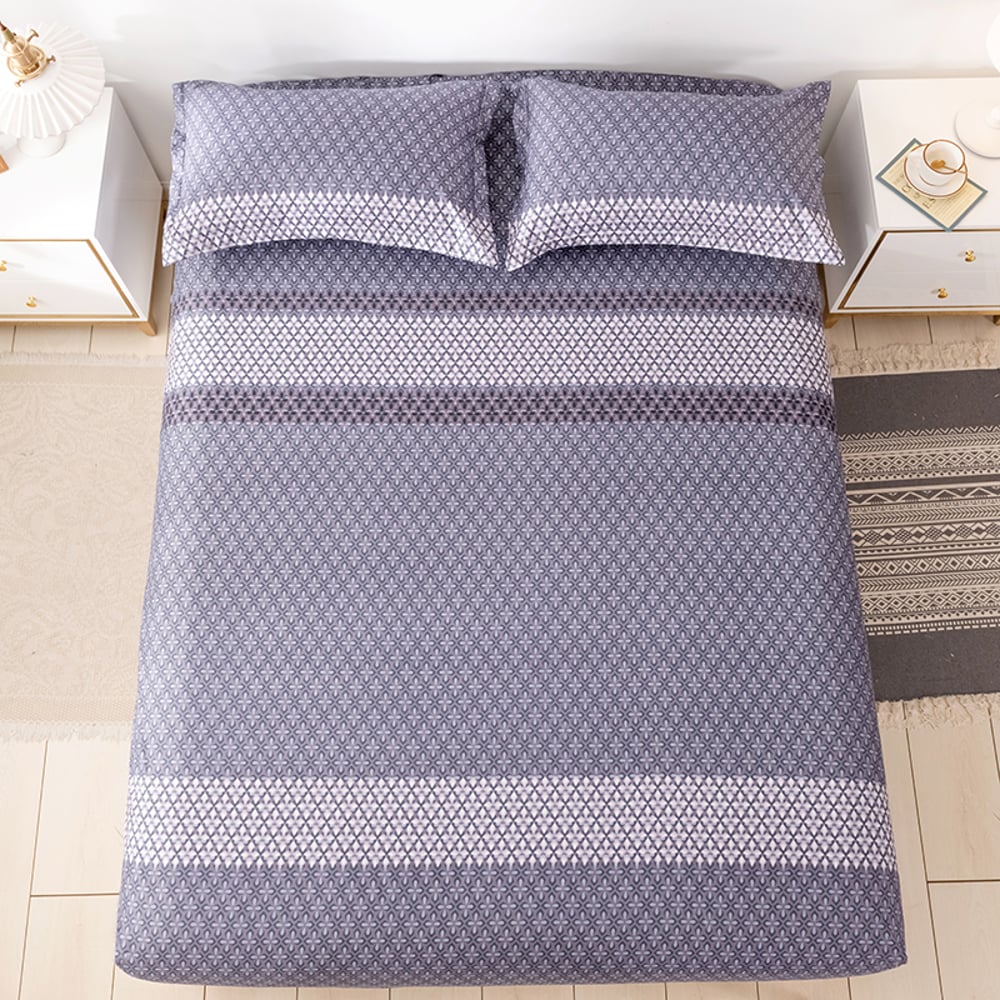 RISHAHOME 3- Piece Fitted Bedsheet Set Queen Size Mulled Wine (180x200+30 cm) 1802003MWI