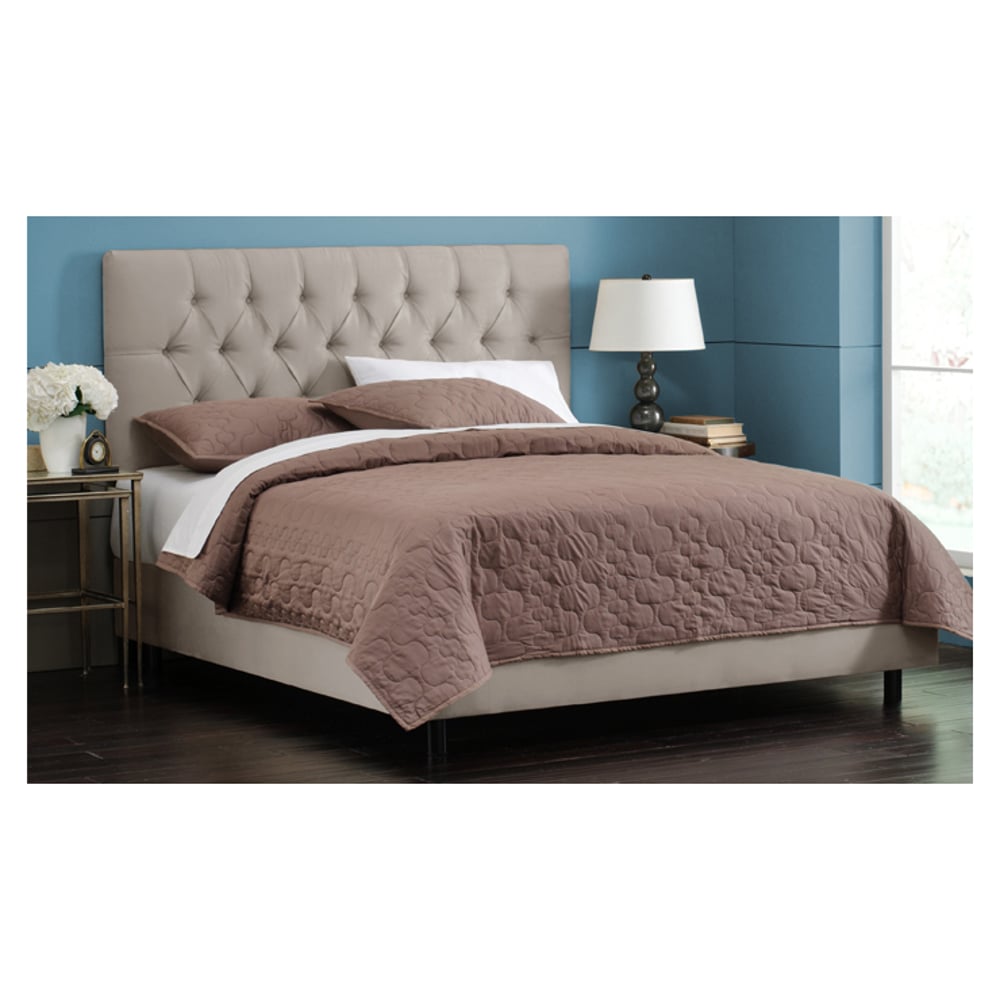White Velvet Tufted King Bed without Mattress Light Grey White Velvet Tufted King Bed without Mattress Light Grey