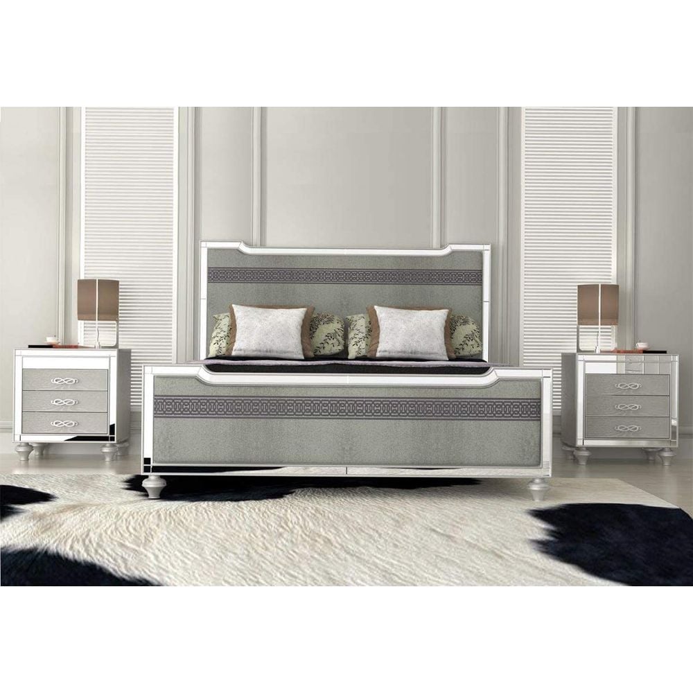 Frodo King Bed with 2 Night Stand 150*224*204 cm