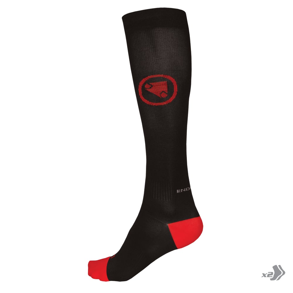 Endura Compression 2-Pack Sock, Medium, Black