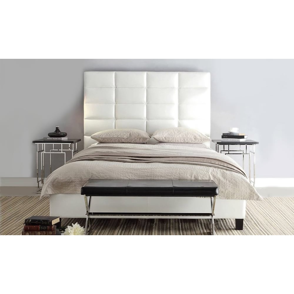 Luxurious Classic High-Profile Upholstered Bed Queen with Mattress White