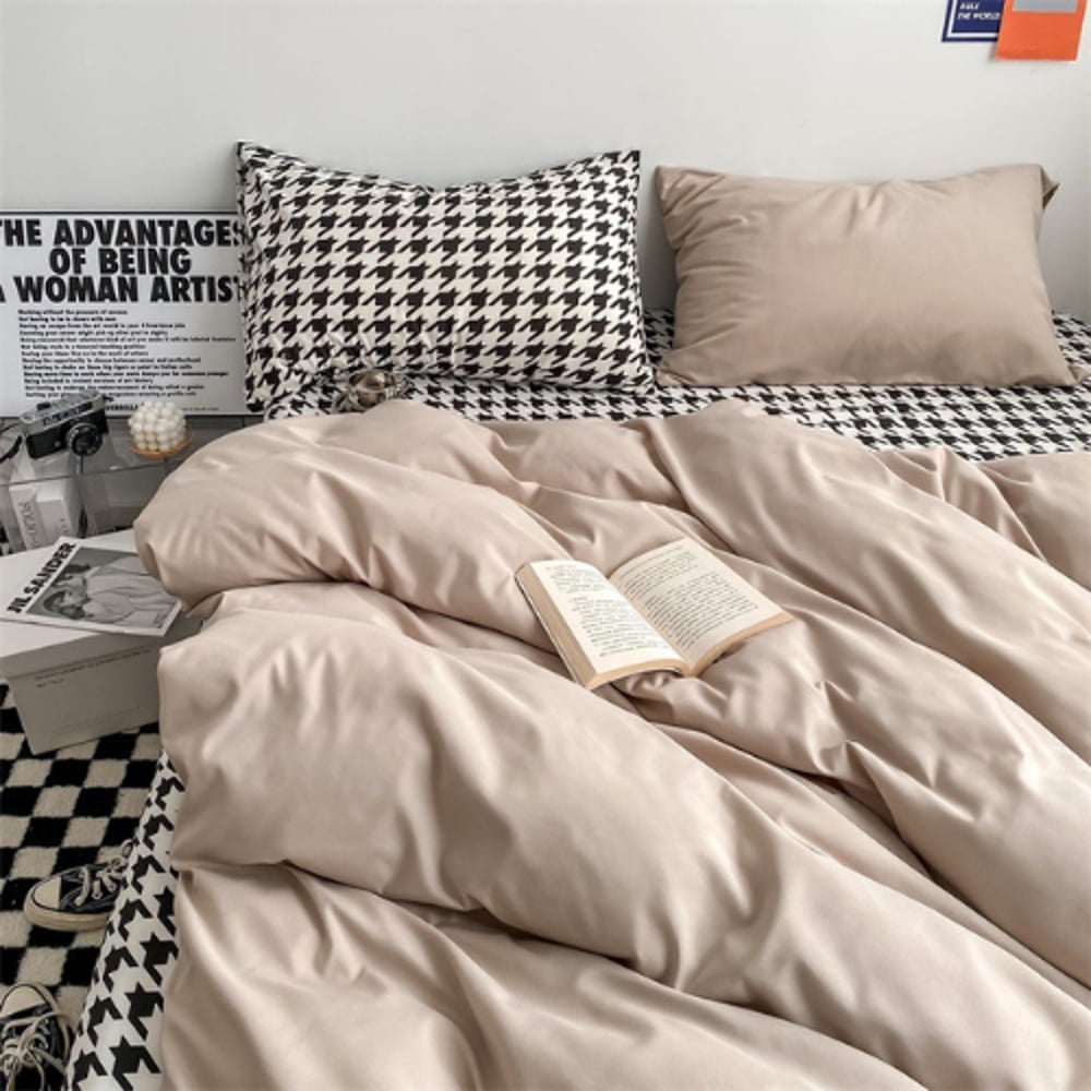 Luna Home King Size 6 Pieces Bedding Set Without Filler, Plain Beige And Geometric Design Luna Home King Size 6 Pieces Bedding Set Without Filler, Plain Beige And Geometric Design