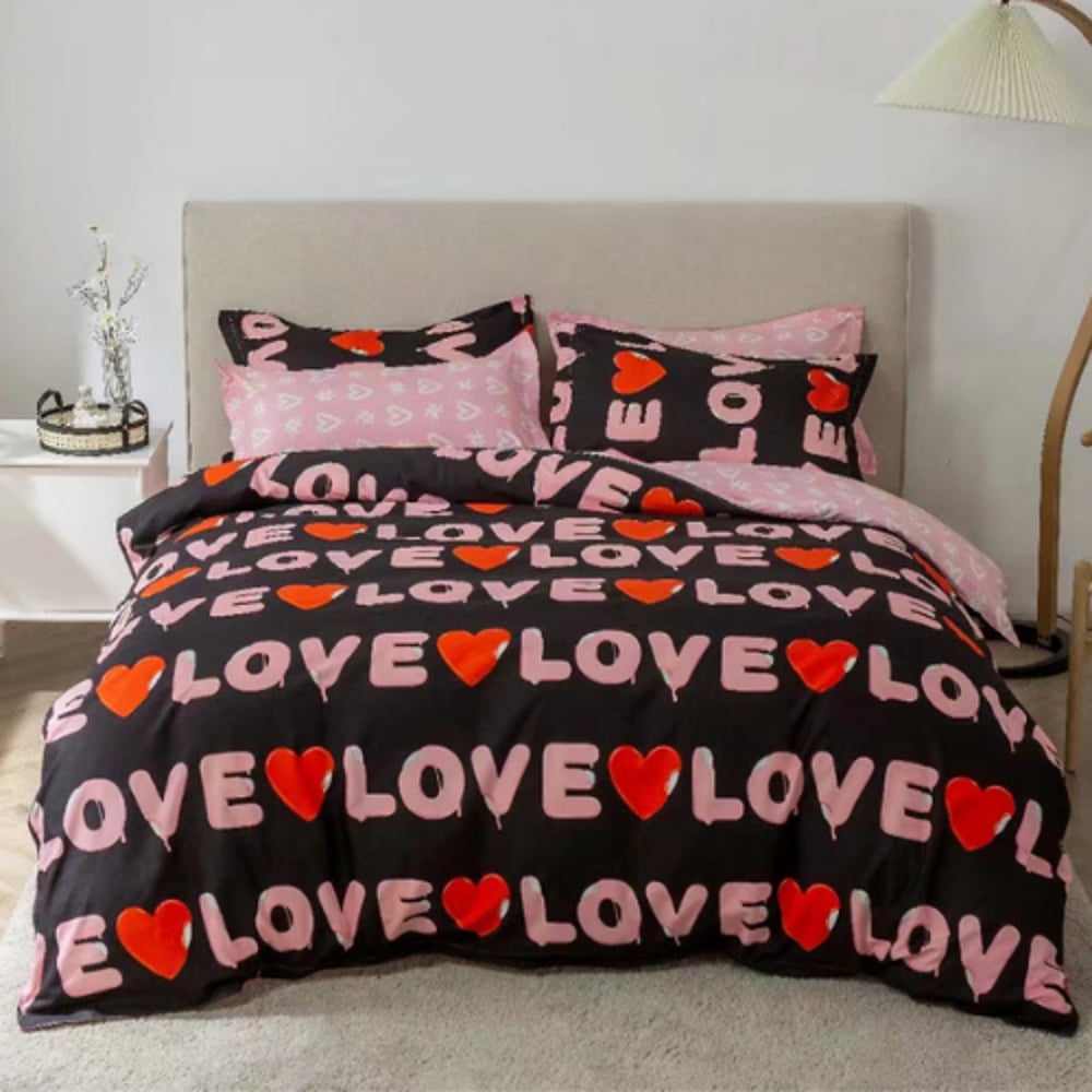 DEALS FOR LESS - Single Size, Duvet Cover, Bedding Set of 4 Pieces, Black with love Design, 1 Duvet cover + 1 Fitted bedsheet + 2 pillow covers