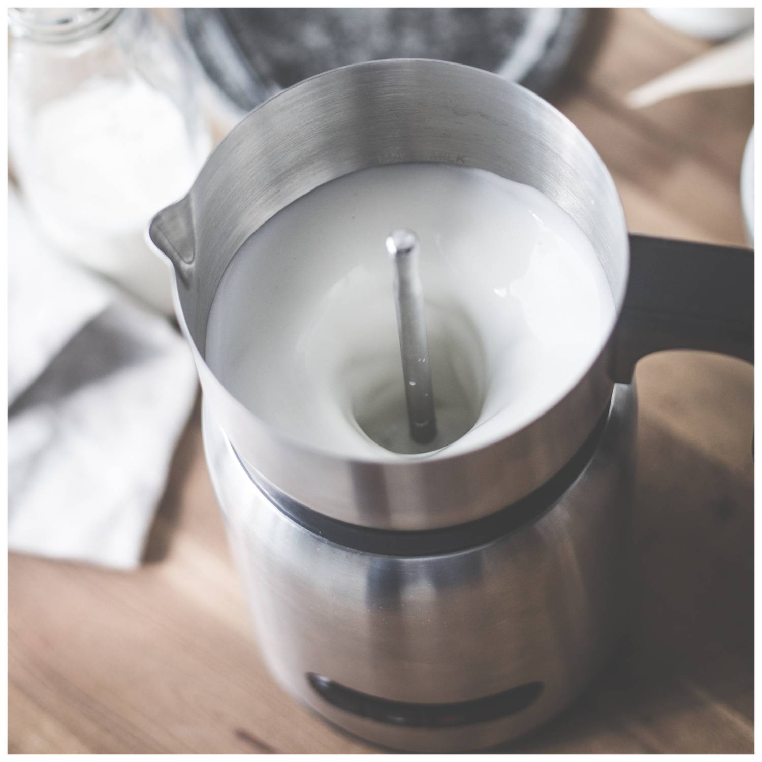 Gastroback Design Milk Chocolate Advanced frother 42359 Gastroback Design Milk Chocolate Advanced frother 42359