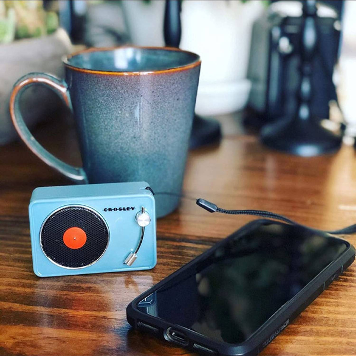 Crosley CR3029A-TN Mini Turntable Bluetooth Speaker Tourmaline Crosley CR3029A-TN Mini Turntable Bluetooth Speaker Tourmaline