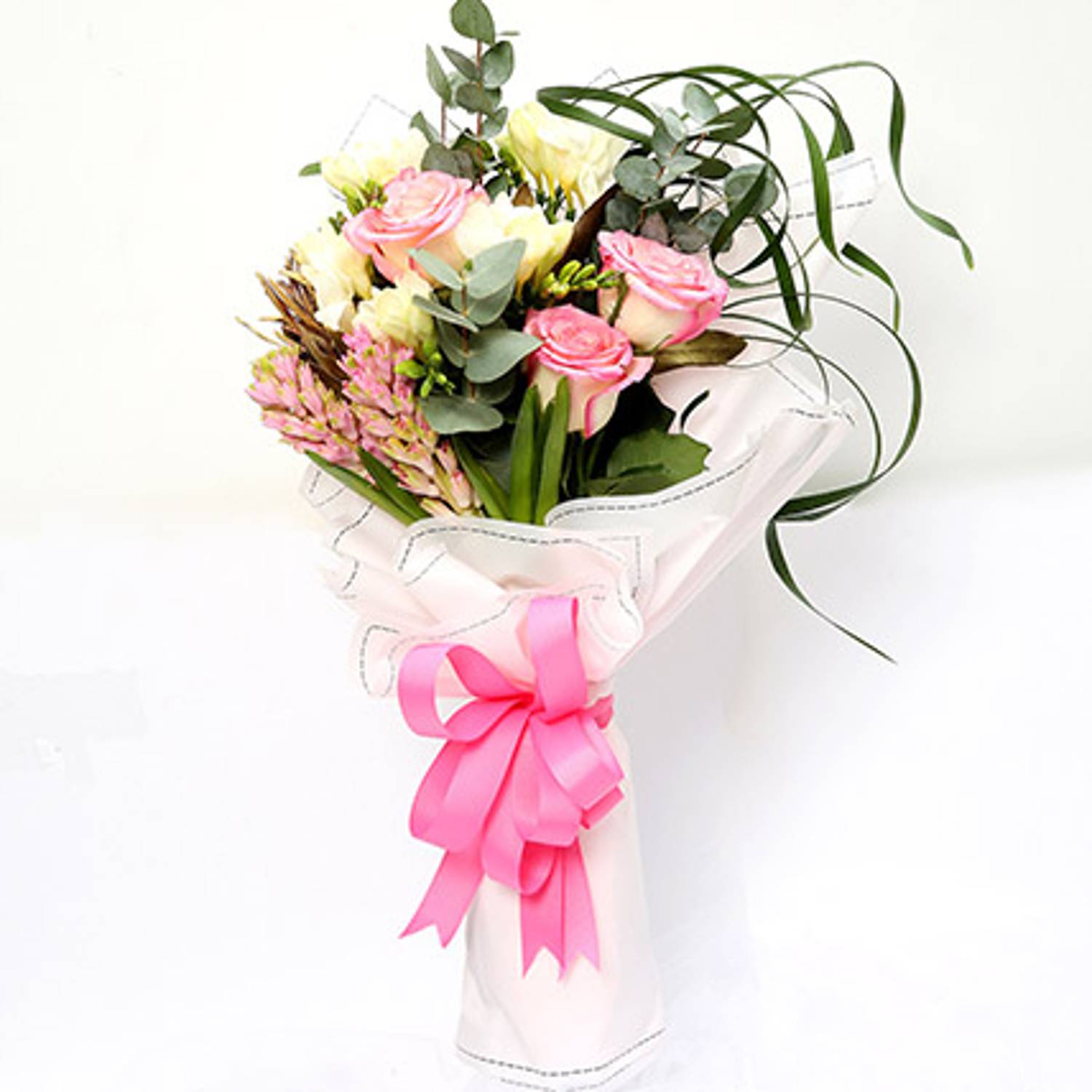 Endearing Roses & Freesia Bouquet Endearing Roses & Freesia Bouquet