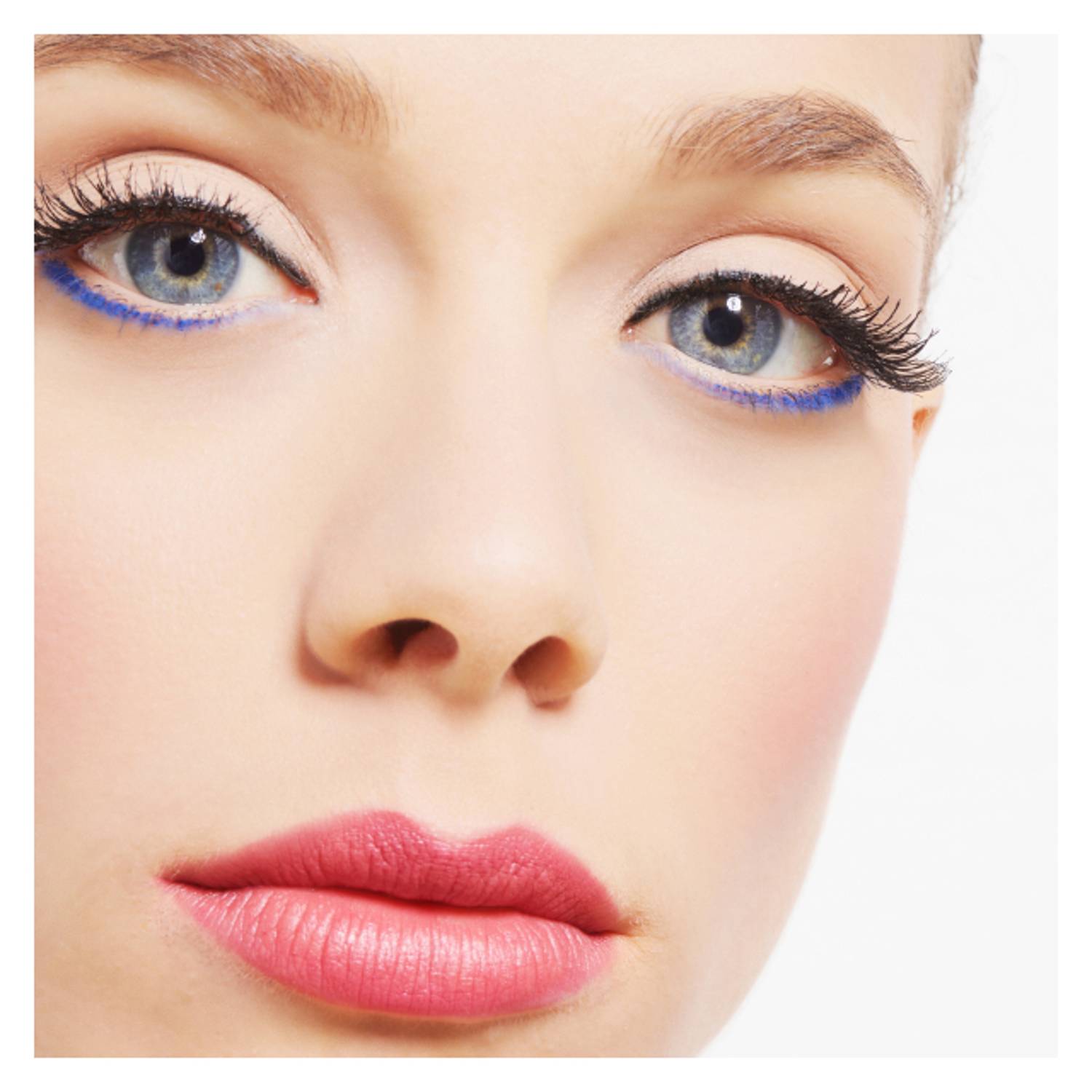 Deborah Milano 2 In 1 Gel Kajal & Eyeliner Pencil 01 Deborah Milano 2 In 1 Gel Kajal & Eyeliner Pencil 01