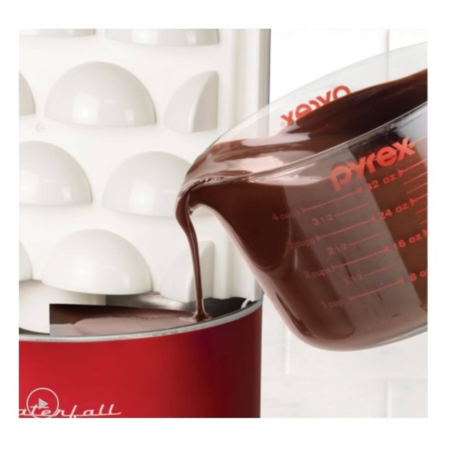 Nostalgia Chocolate Waterfall CWF48RR Nostalgia Chocolate Waterfall CWF48RR