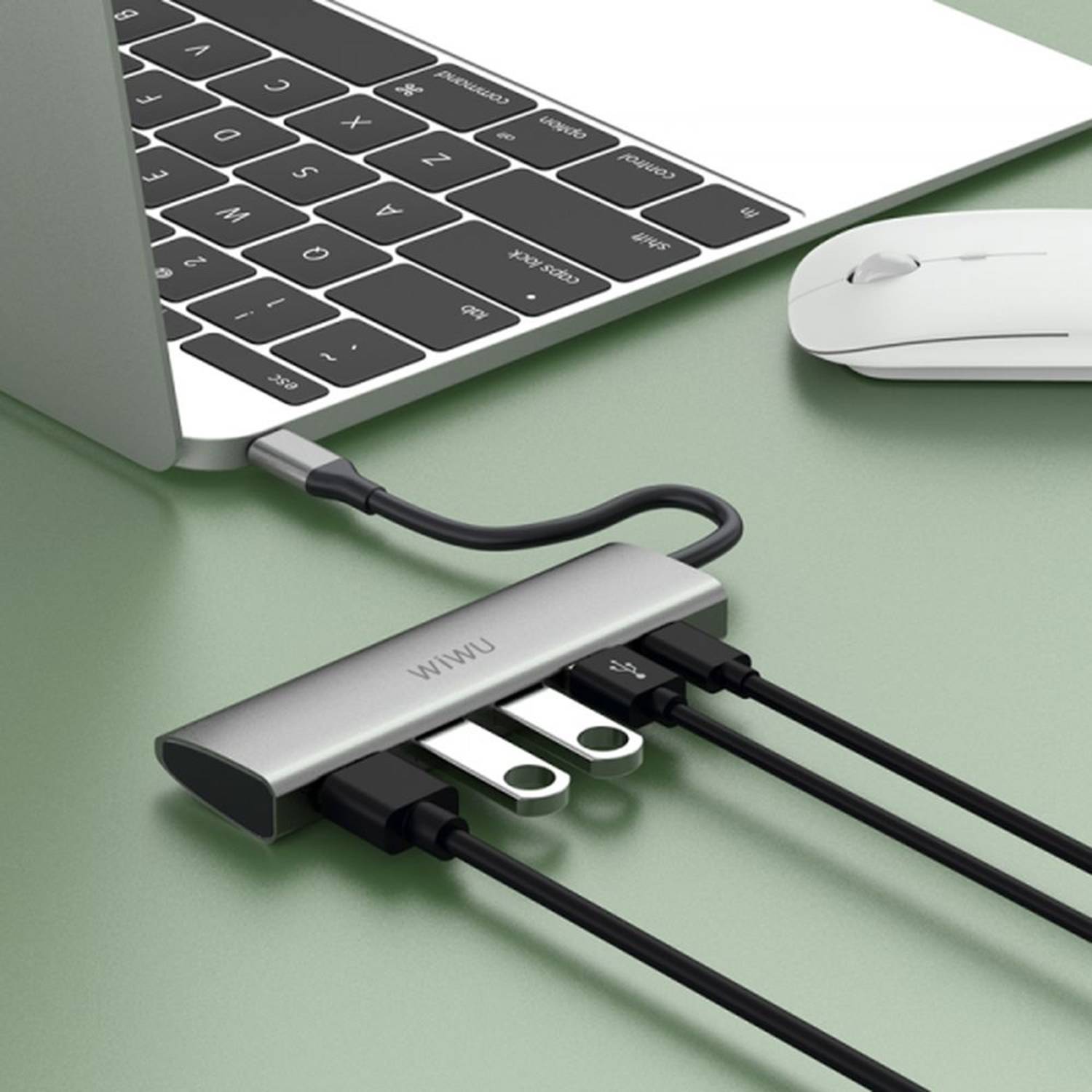 Wiwu A531HG Alpha 5 In 1 USB-C Hub Wiwu A531HG Alpha 5 In 1 USB-C Hub