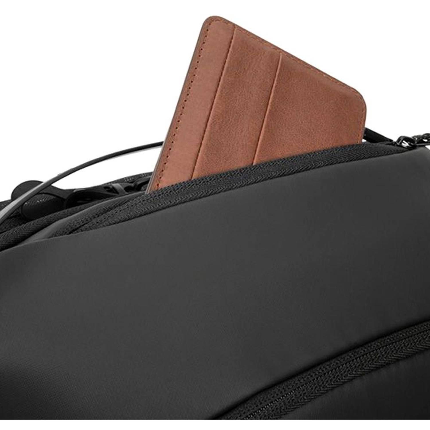 Dell Alienware Horizon Travel Backpack Black 17inch Dell Alienware Horizon Travel Backpack Black 17inch