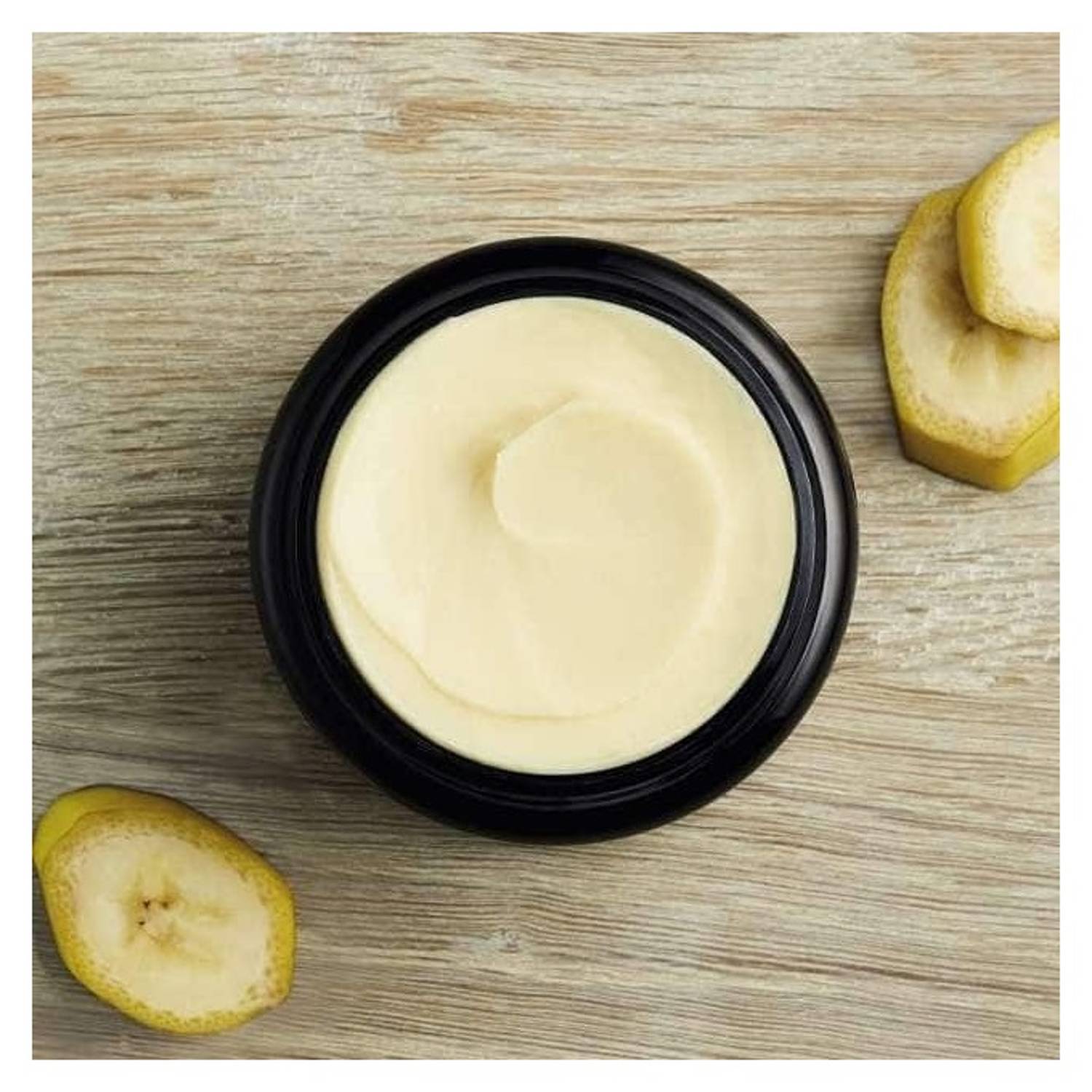 The Body Shop Banana Truly Nourishing Hair Mask 240ml The Body Shop Banana Truly Nourishing Hair Mask 240ml
