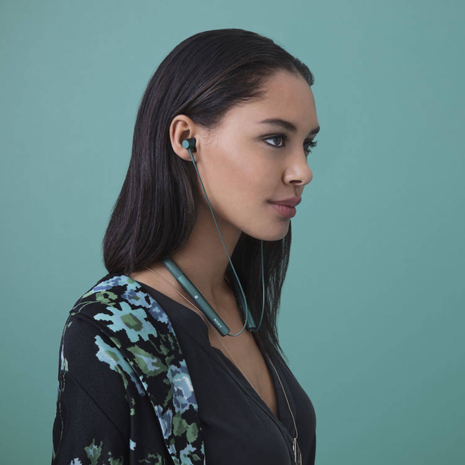 Sony MDREX750BT Neckband Bluetooth/NFC Earphone Blue Sony MDREX750BT Neckband Bluetooth/NFC Earphone Blue