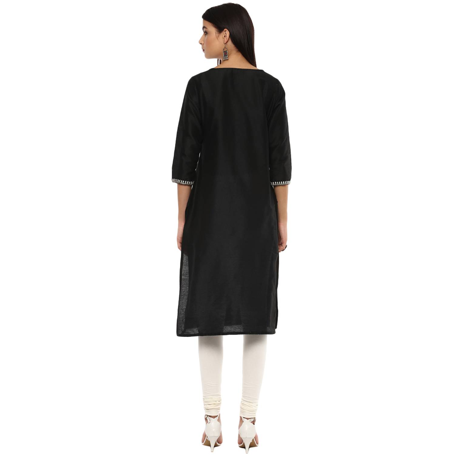 IMARA Black & White Embroidered Kurta Set Size L IMARA Black & White Embroidered Kurta Set Size L
