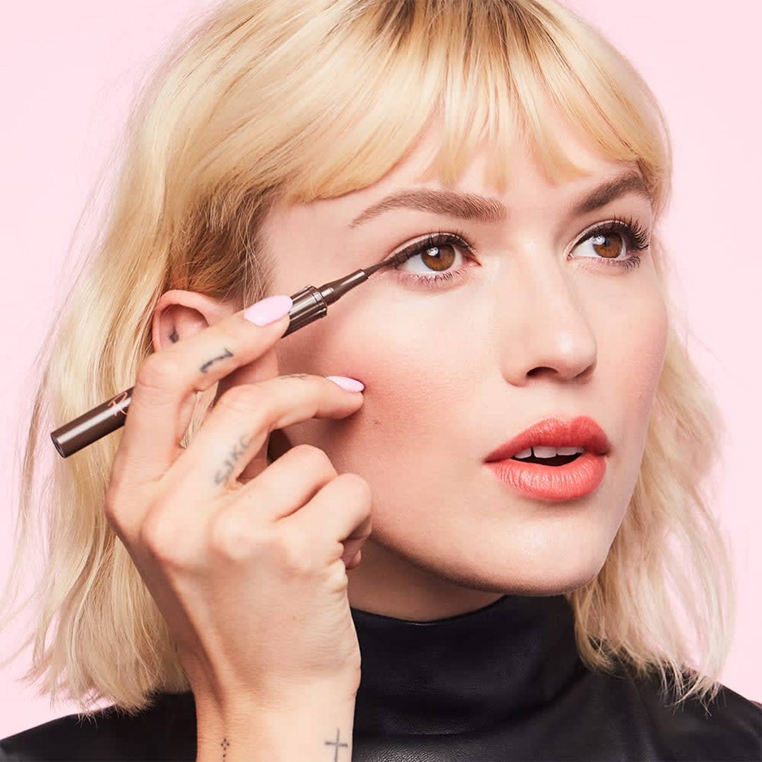 Benefit Roller Liner Matte Liquid Eyeliner Brown Benefit Roller Liner Matte Liquid Eyeliner Brown