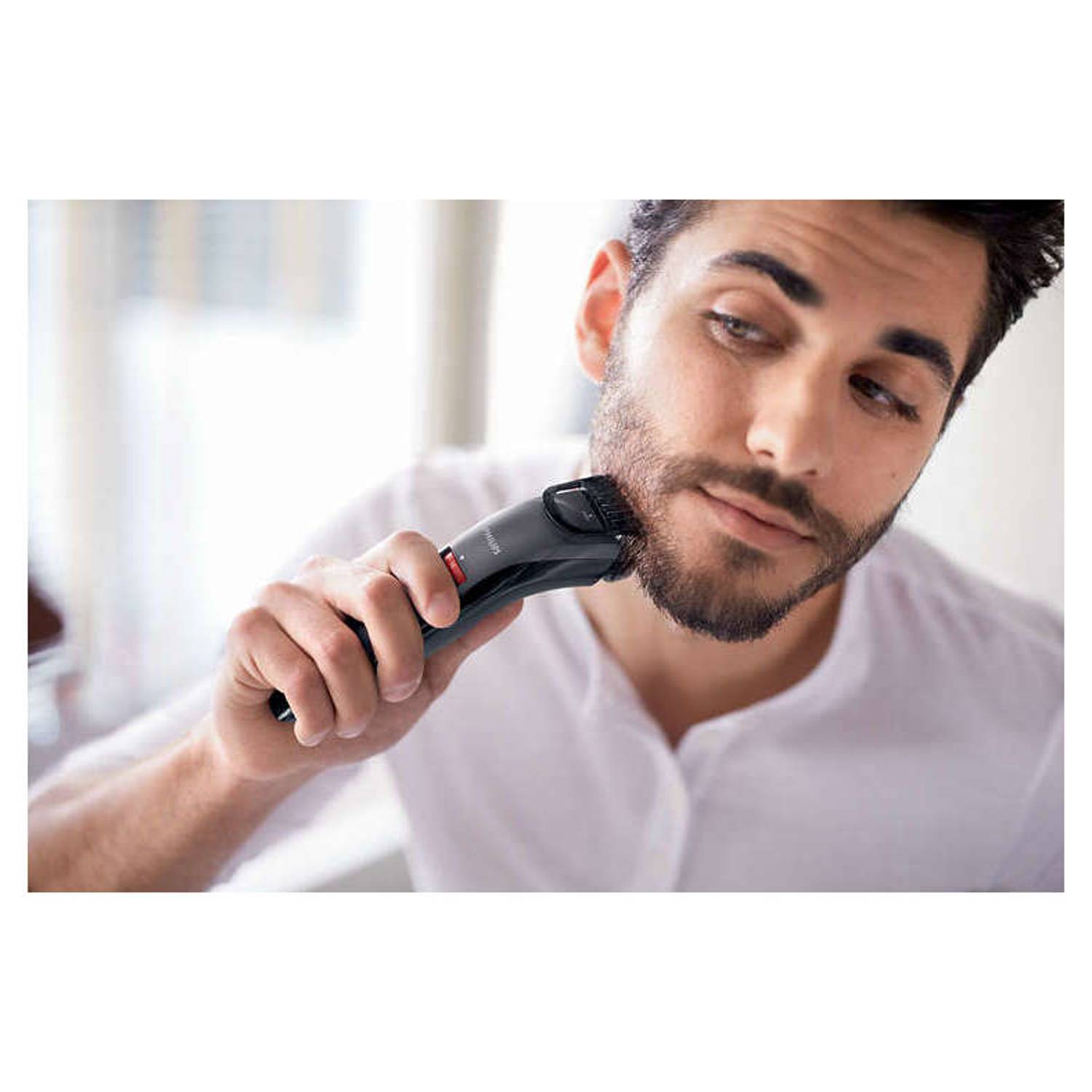 Philips Stubble Trimmer QT4015 Philips Stubble Trimmer QT4015