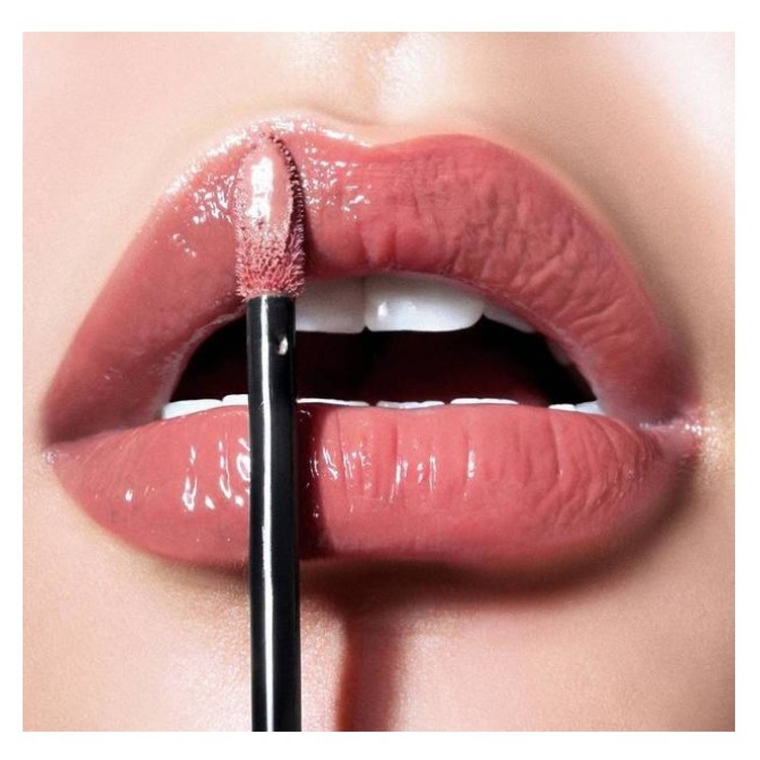 Lancome L'Absolu Longwear Lip Color 202 Nuit & Jour 8ml Lancome L'Absolu Longwear Lip Color 202 Nuit & Jour 8ml