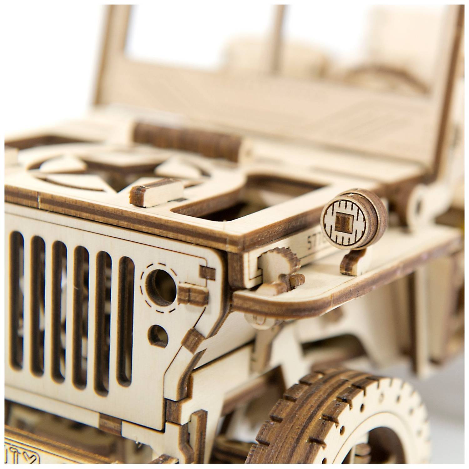 Wooden City 4x4 Jeep 3D Mechanical Model Wooden City 4x4 Jeep 3D Mechanical Model
