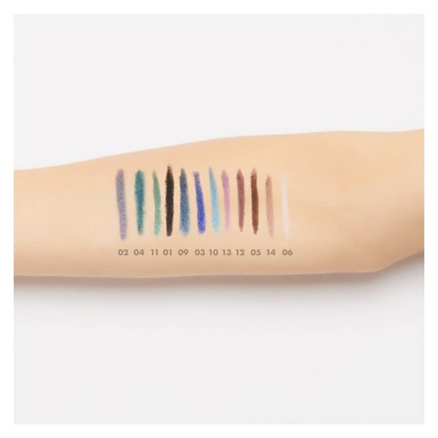 Deborah Milano 2 In 1 Gel Kajal & Eyeliner Pencil 01 Deborah Milano 2 In 1 Gel Kajal & Eyeliner Pencil 01