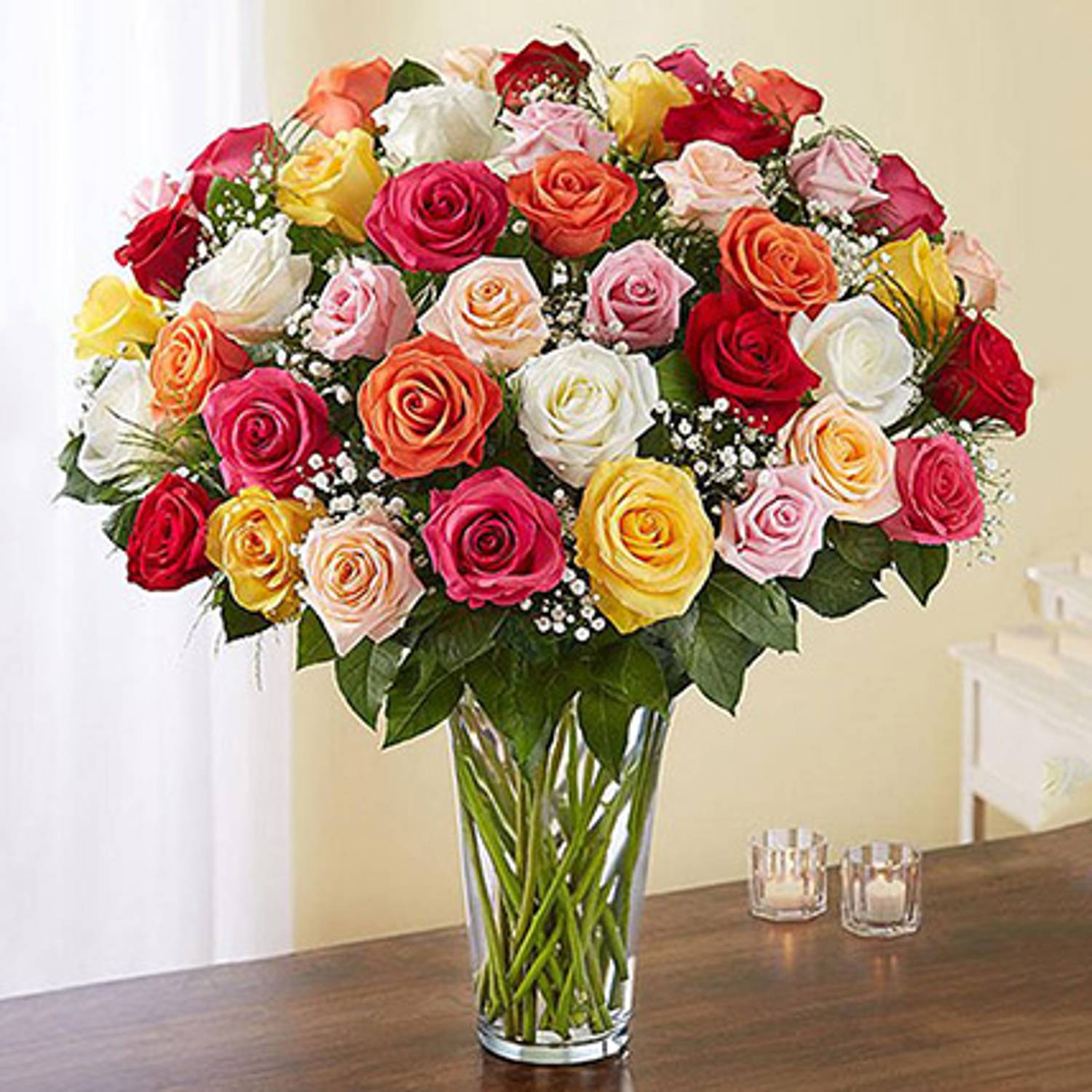 Bunch of 50 Assorted Roses In Glass Vase Bunch of 50 Assorted Roses In Glass Vase