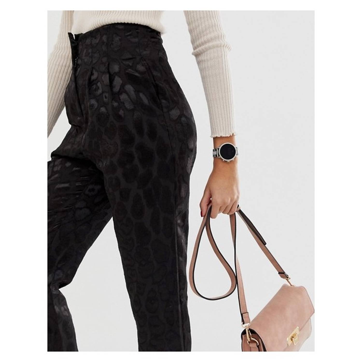 Fossil Venture HR Gen4 Stainless Steel Smart Watch Women Fossil Venture HR Gen4 Stainless Steel Smart Watch Women