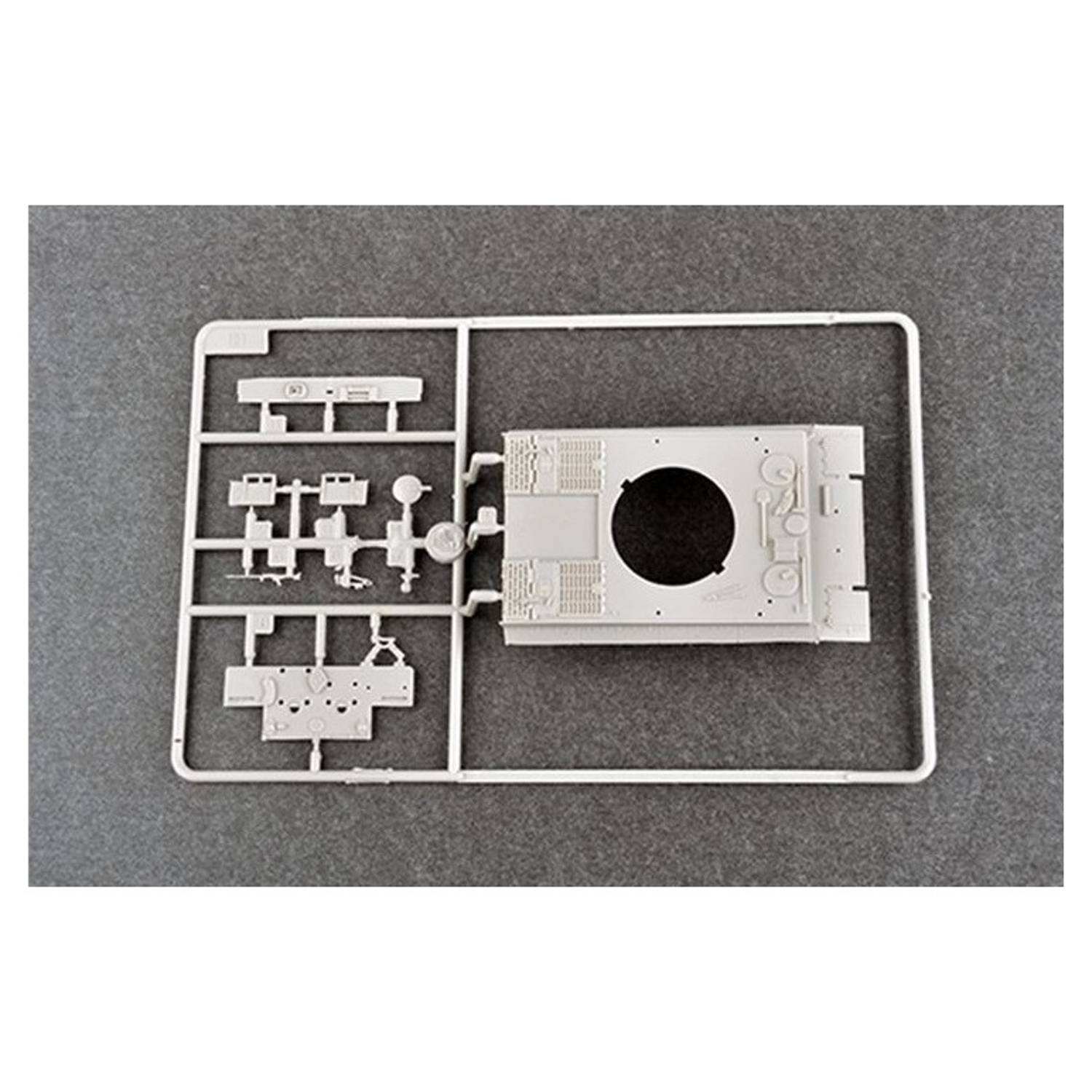 Trumpeter German Tiger With 88Mm Kwk L/71 1/72 Trumpeter German Tiger With 88Mm Kwk L/71 1/72