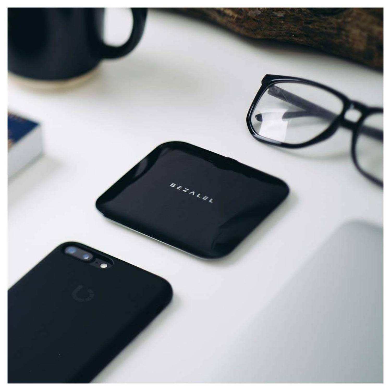 Bezalel Futura X QI Compatible Wireless Charging Pad Black Bezalel Futura X QI Compatible Wireless Charging Pad Black