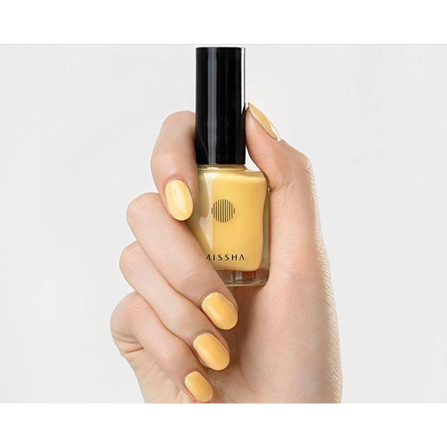 MISSHA Self Nail Salon Color Look YE02/Tumbling Monkey MISSHA Self Nail Salon Color Look YE02/Tumbling Monkey