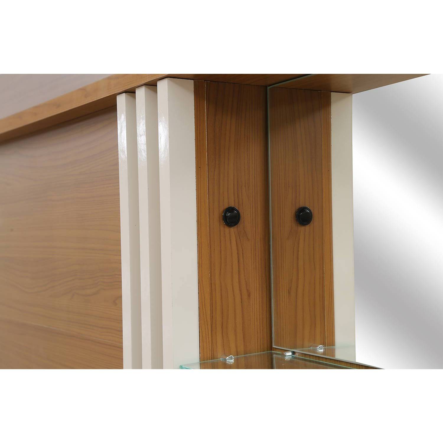 Pan Emirates Oryana Entertainment Unit Pan Emirates Oryana Entertainment Unit