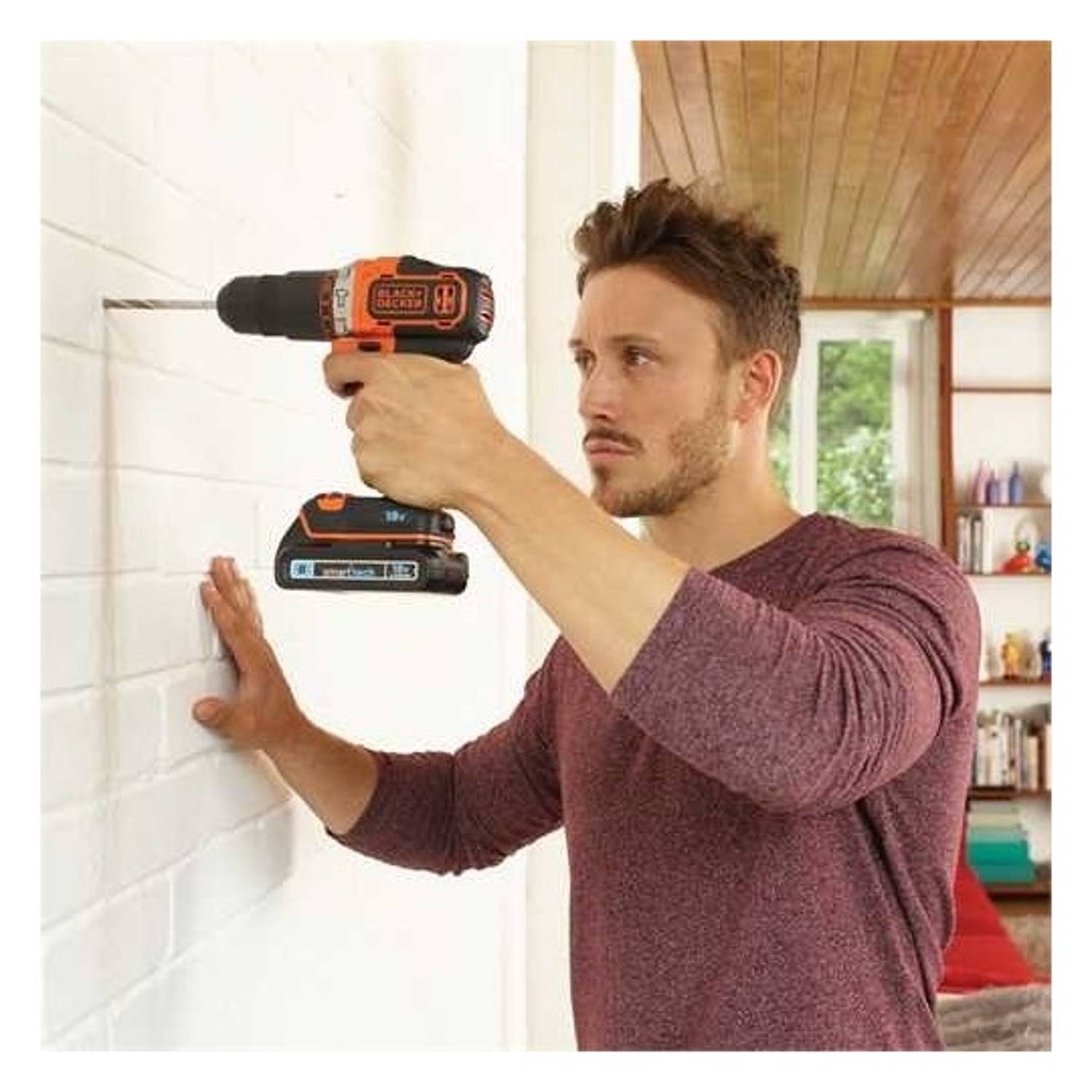 Black and Decker 18V Lithium-ion 2 Gear Smart Tech Hammer Drill BDCHD18KST-GB Black and Decker 18V Lithium-ion 2 Gear Smart Tech Hammer Drill BDCHD18KST-GB