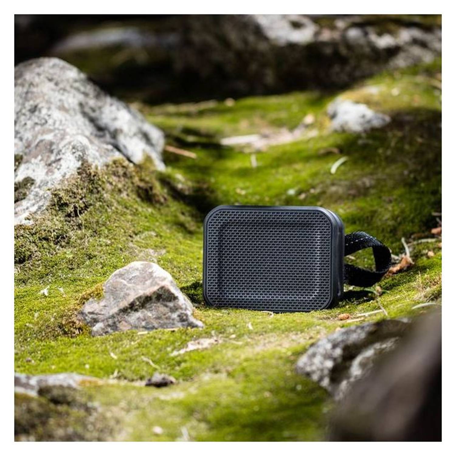 Skullcandy Barricade BT Speaker Grey/Hot Lime S7PCWJ583 Skullcandy Barricade BT Speaker Grey/Hot Lime S7PCWJ583