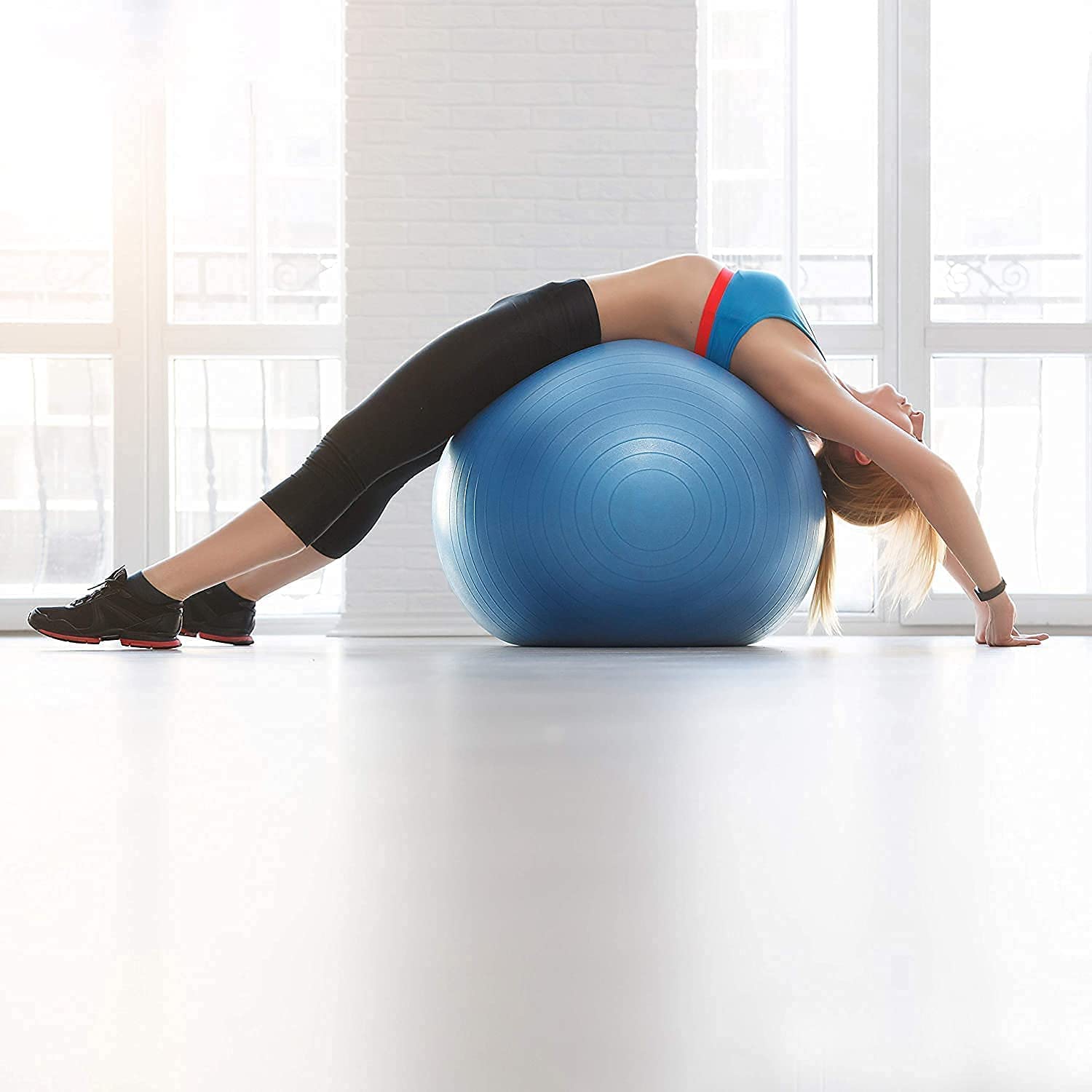 ULTIMAX Yoga Ball Exercise Fitness Heavy Duty Anti-Burst Stability Ball for Fitness Gym Yoga Pilates Birthing Pregnancy Physical Therapy with Quick Pump (85 cm- Blue) ULTIMAX Yoga Ball Exercise Fitness Heavy Duty Anti-Burst Stability Ball for Fitness Gym Yoga Pilates Birthing Pregnancy Physical Therapy with Quick Pump (85 cm- Blue)
