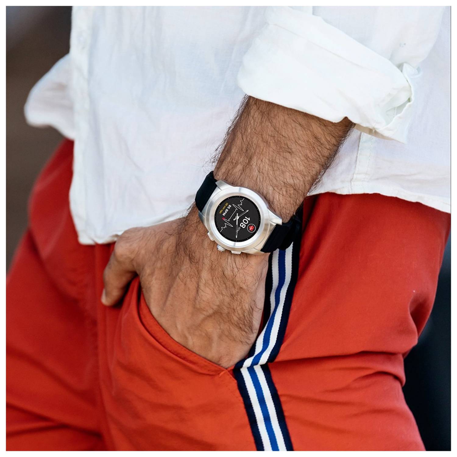 MyKronoz ZeTime Petite Premium Polished Silver/Black Carbon Red Stitching MyKronoz ZeTime Petite Premium Polished Silver/Black Carbon Red Stitching