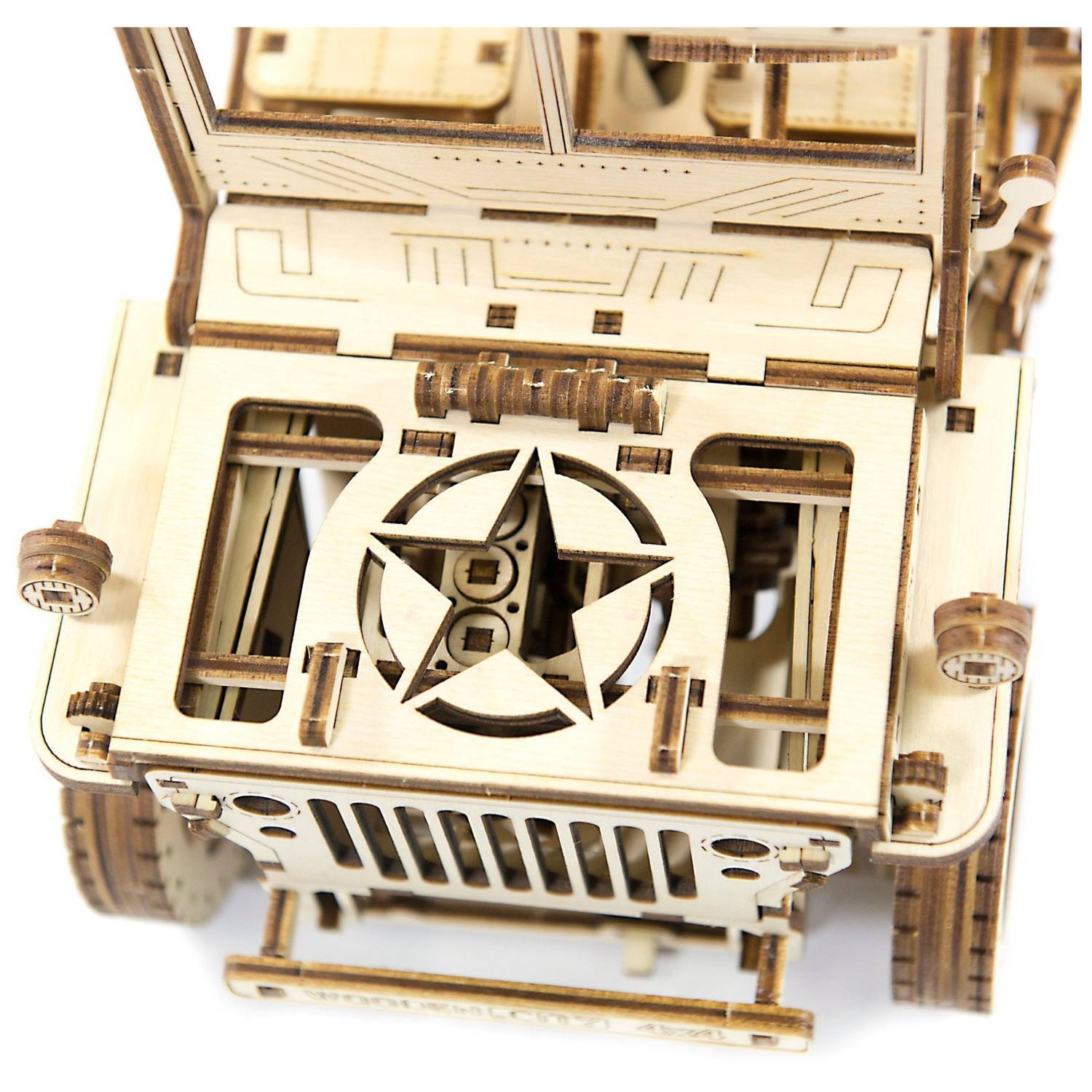 Wooden City 4x4 Jeep 3D Mechanical Model Wooden City 4x4 Jeep 3D Mechanical Model