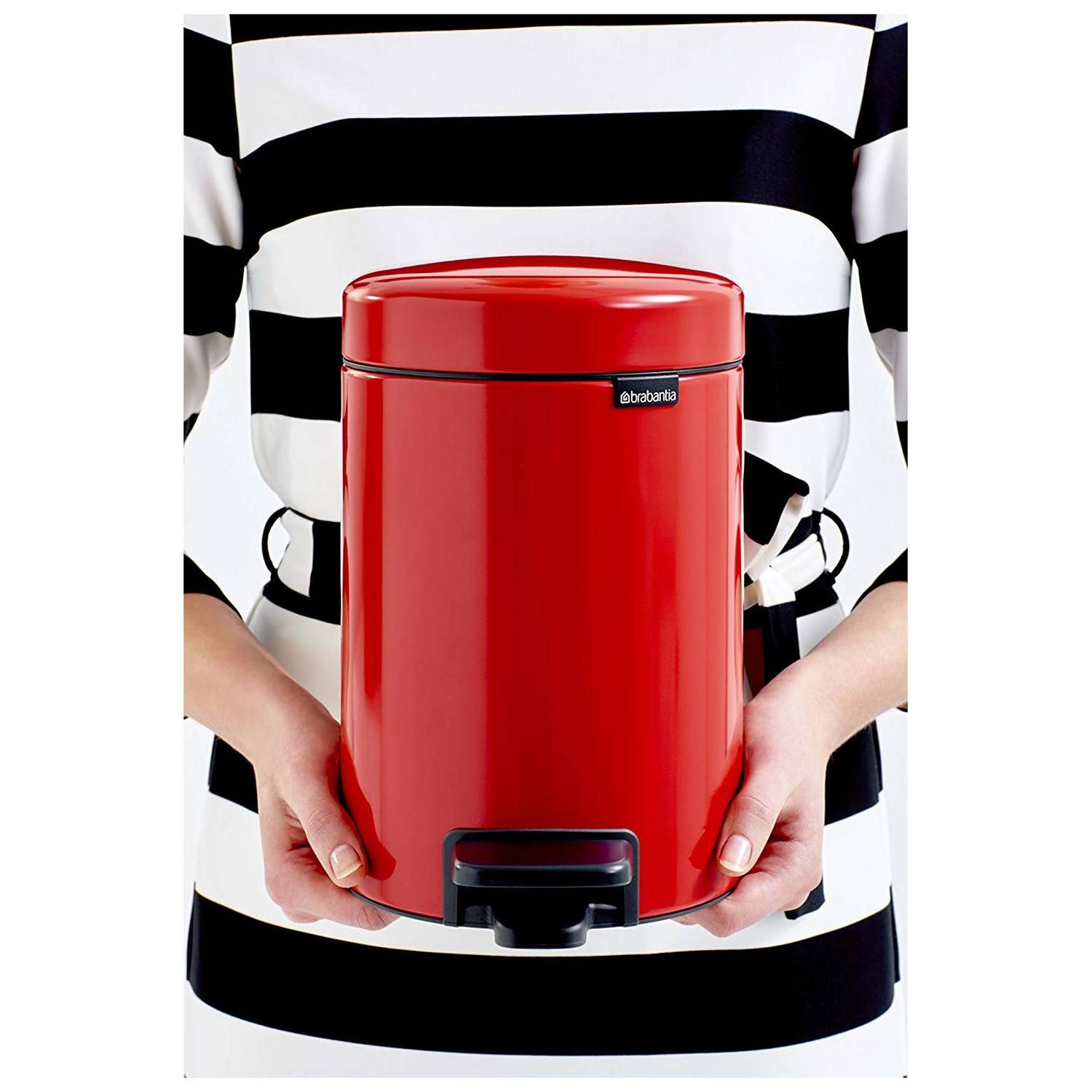 Brabantia 112140 Pedal Bin NewIcon 3Litre Passion Red Brabantia 112140 Pedal Bin NewIcon 3Litre Passion Red