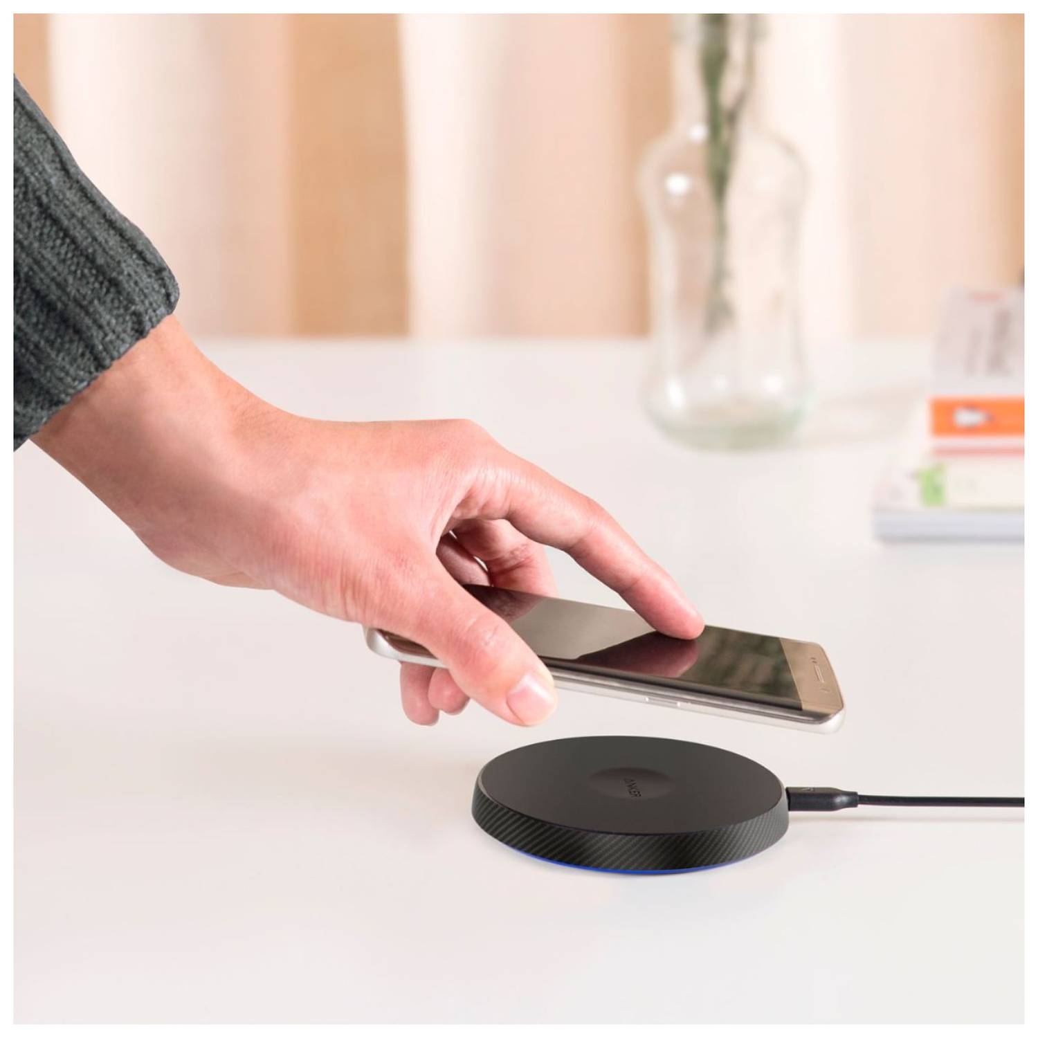 Anker 5Watts Wireless Charging Pad - Black Anker 5Watts Wireless Charging Pad - Black