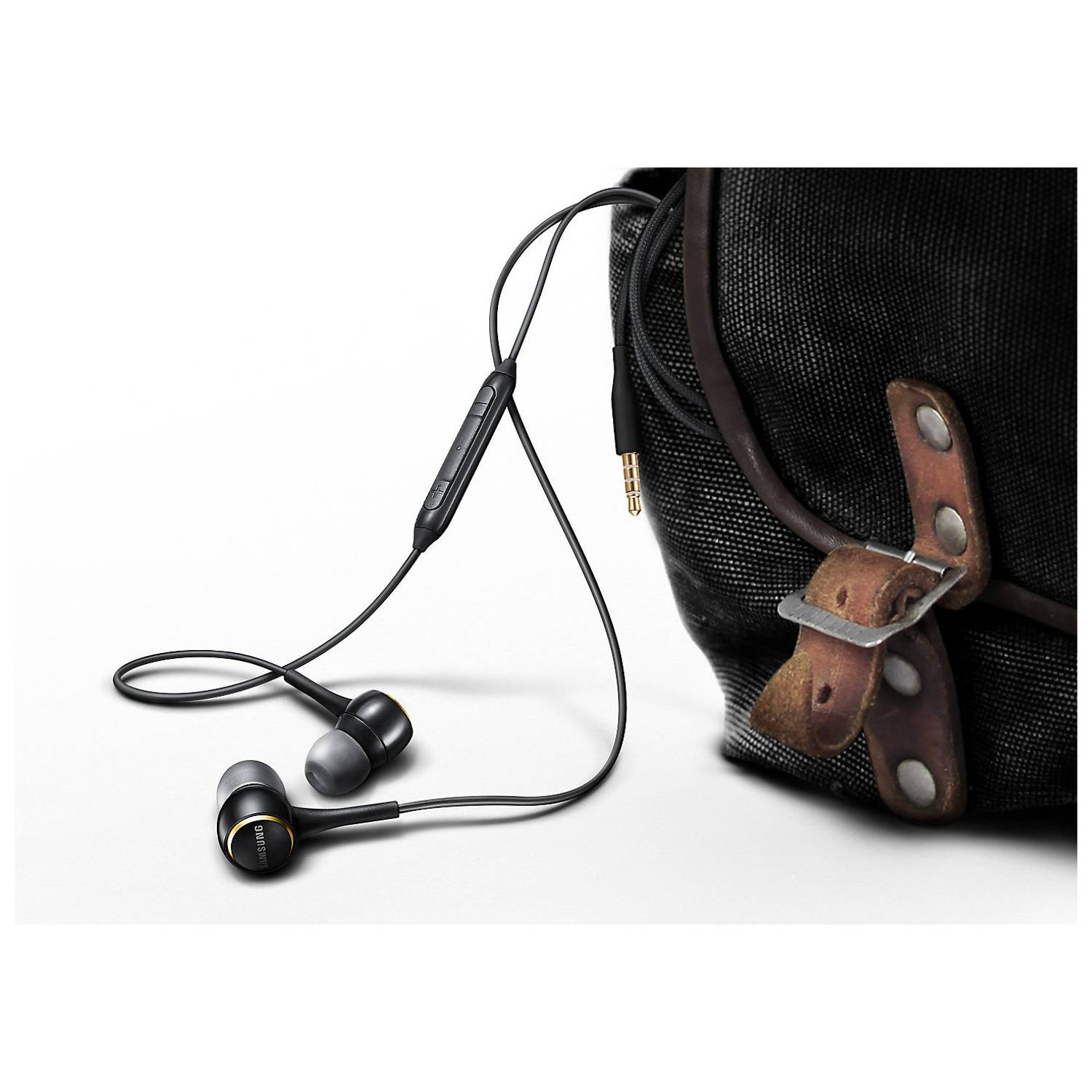 Samsung Wired In Ear Headphones Black - EO-IG935BBEGAE Samsung Wired In Ear Headphones Black - EO-IG935BBEGAE