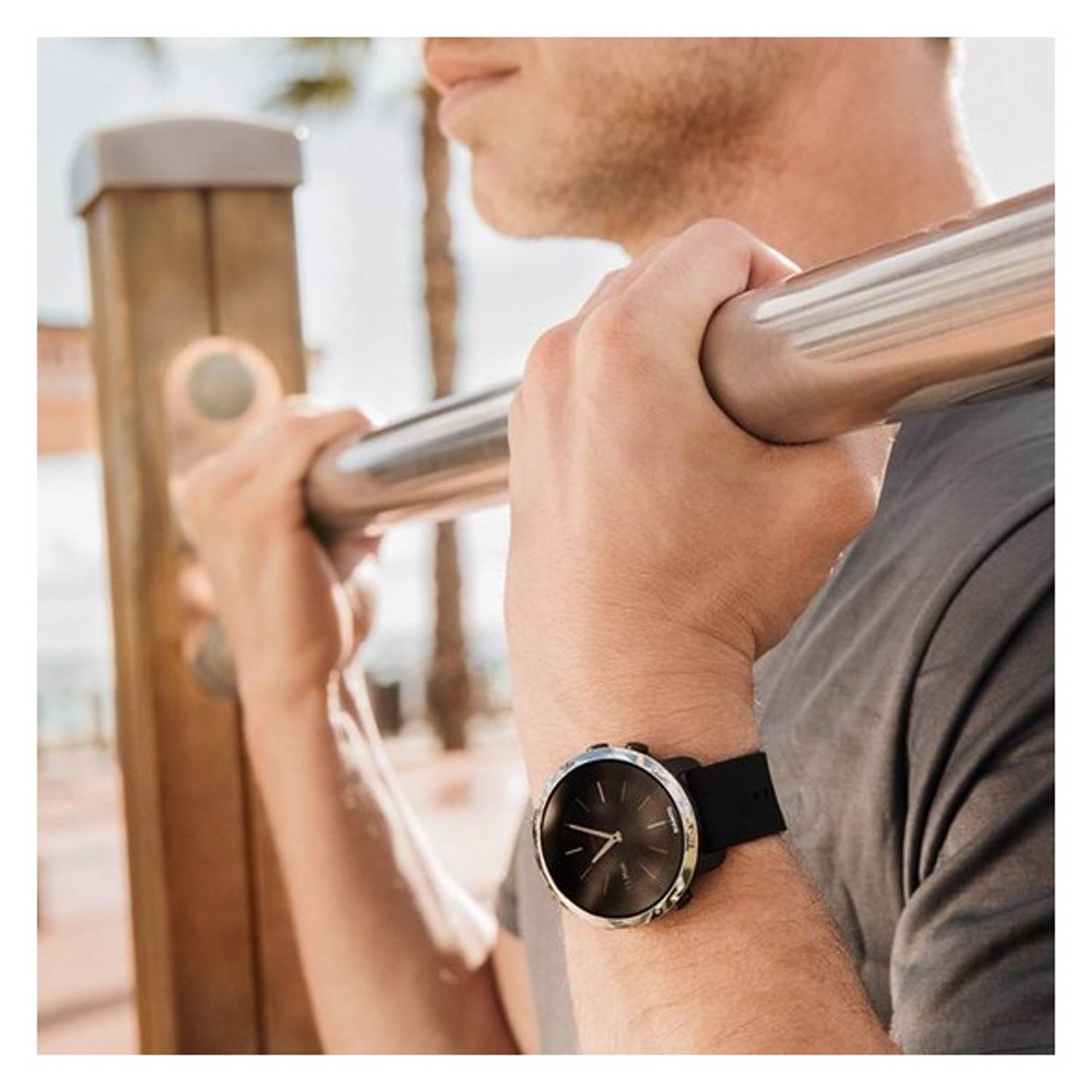 Suunto 3 Fitness Smart Watch - Silver/Black Suunto 3 Fitness Smart Watch - Silver/Black