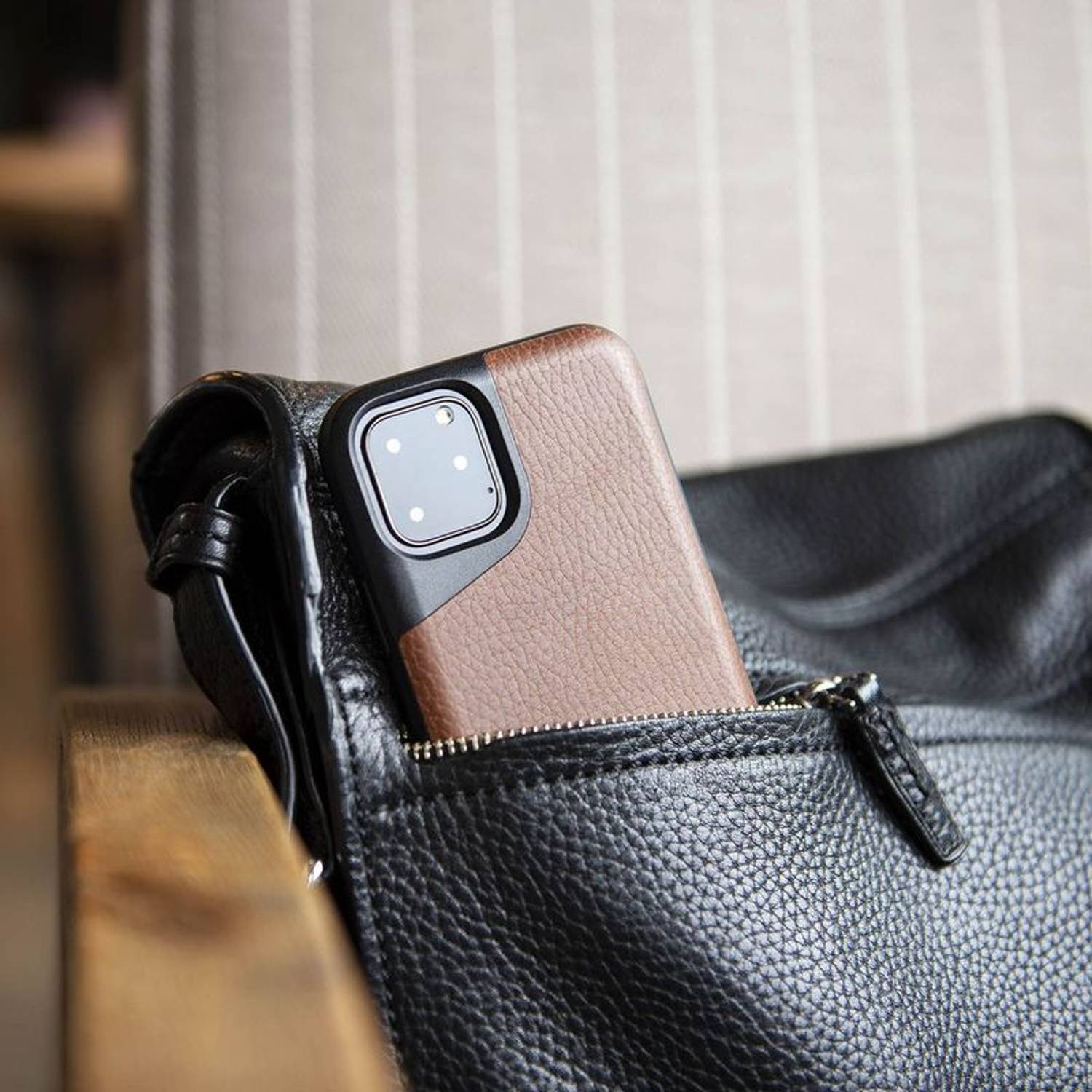 Mous Contour Case Brown Apple iPhone 11 Pro Mous Contour Case Brown Apple iPhone 11 Pro