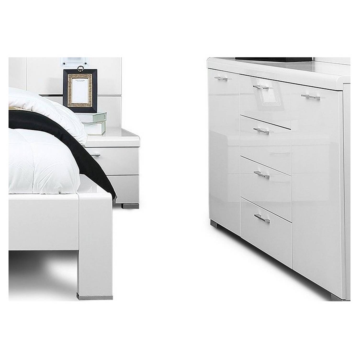 Pan Emirates Zaiden 4pc Bedroom Set 180x200cm Pan Emirates Zaiden 4pc Bedroom Set 180x200cm