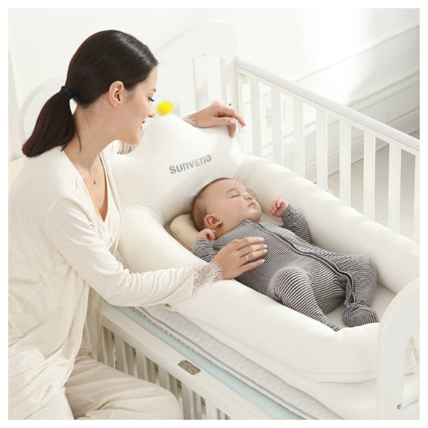 Sunveno All Season Royal Baby Nest White Sunveno All Season Royal Baby Nest White