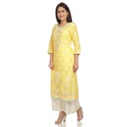 طقم ملابس نسائي بيبا