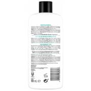 Tresemme Smooth & Silky Salon Silk Conditioner 900ml Tresemme Smooth & Silky Salon Silk Conditioner 900ml