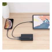 Aukey USB-C Premium Quick Charge 3.0 Power Bank 10000mAh Black Aukey USB-C Premium Quick Charge 3.0 Power Bank 10000mAh Black