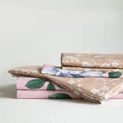 Deals For Less Luna Home King Size 6 Pcs ( Duvet Cover 220x240, Bedsheet 200x200+30cm, 4 Pillow Covers 50x75 Cm) Bedding Set, Flowers Design Blush Pink Color Deals For Less Luna Home King Size 6 Pcs ( Duvet Cover 220x240, Bedsheet 200x200+30cm, 4 Pillow Covers 50x75 Cm) Bedding Set, Flowers Design Blush Pink Color