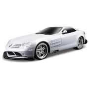 Maisto 81022 Mercedes Benz SLR McLaren 1:18 - Color May Vary